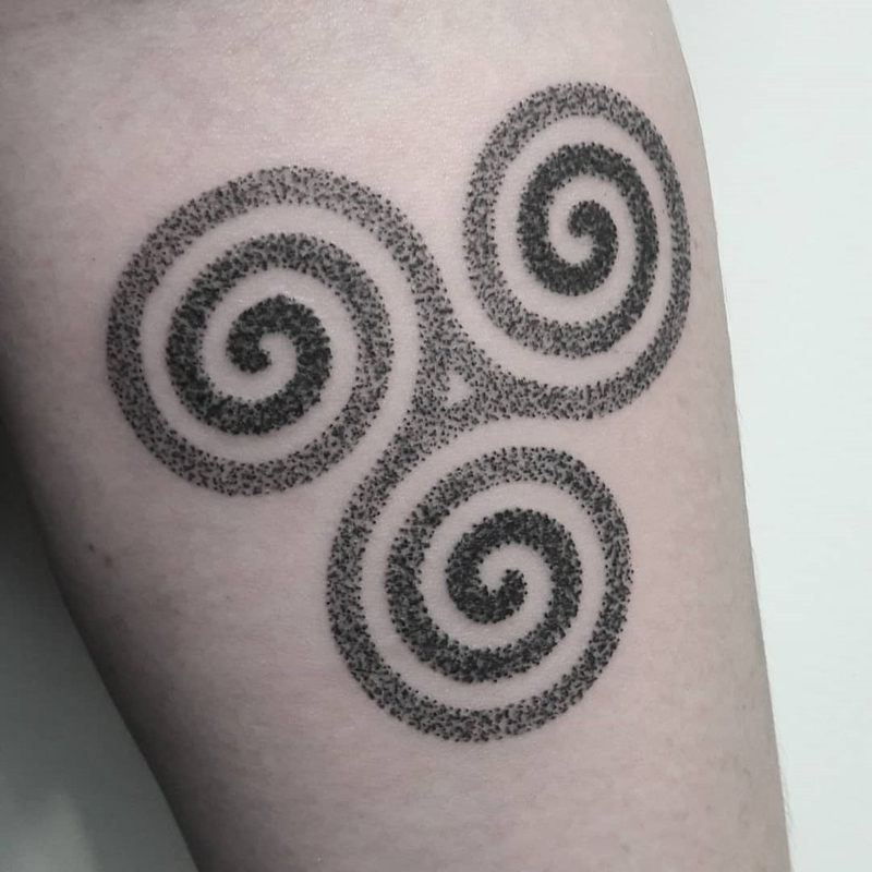 9 Symbolic and Courageous Tribal Celtic Tattoo Designs